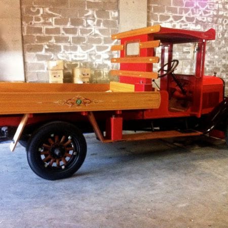 Model-T Restored Antique Truck Lined & Scrolled, Traditional Signwriting (Sorrento, Victoria)